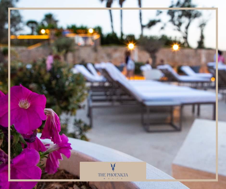 PhoeniciaMalta's tweet photo. Date night! How about a romantic sunset dinner at The Bastion Pool Restaurant? 🥂
View our menu: https://t.co/ESHpYP69GW
#summeratthephoenicia #ThePhoeniciaMalta #BastionPool #SummerVibes #dinnerdate #datenight https://t.co/8XFpKXYbVF