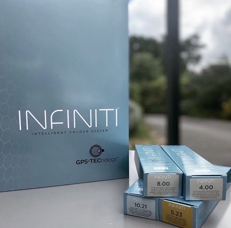 asphair's tweet photo. Product of the day! Have you discovered our ASP INFINITI range. Loving this shot from @hair4uloddon.
#asp #aspinfiniti #aspcolour #asphair #hair #hairdressing #salons https://t.co/9UYvDbnNEA