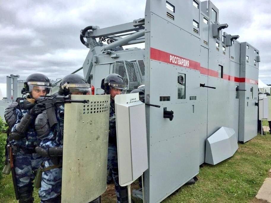 elkis_07's tweet photo. Когда мы уже увидим в действии эту адскую машину? 
Ничего хочу сказать, но Хабаровск прям напрашивается. https://t.co/4QCo7sl1kz