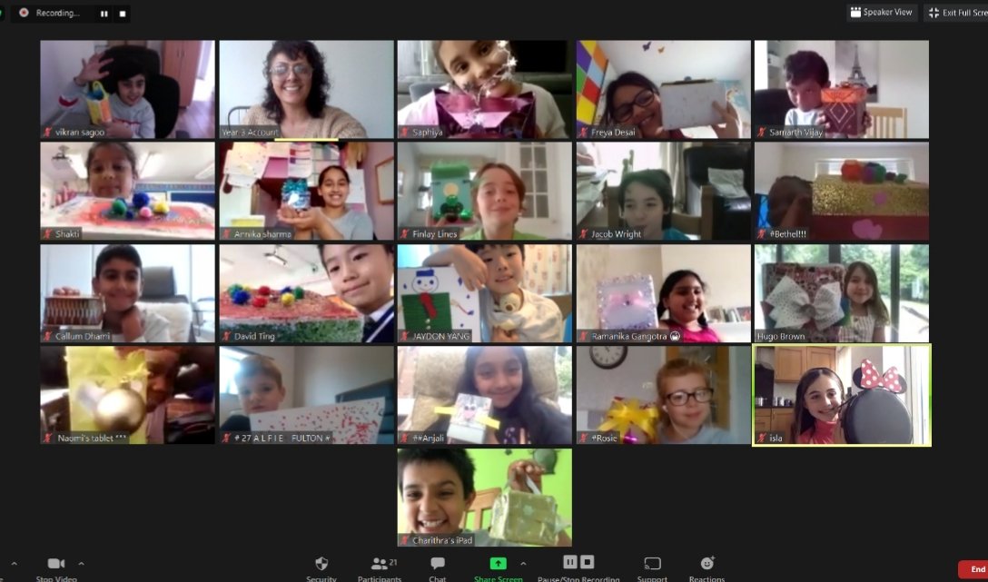Monikara02's tweet photo. Fantastic finale to our Gods and Mortals topic! Year 3 made their own Pandora's boxes then wrote and performed their magical poems to the class. Superb work! https://t.co/Q3912rgDYp