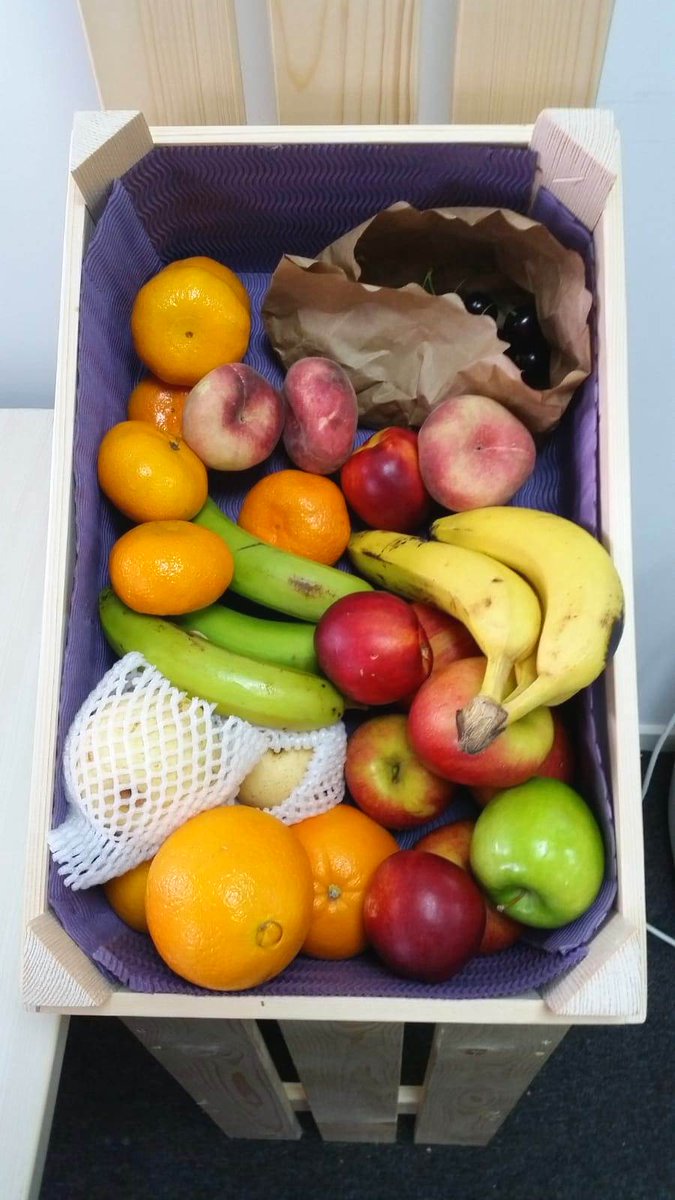 BlueBirdMedia's tweet photo. Echt vers; wij zijn lekker aan het genieten van de service van Ik Bezorg Fruit! Bekijk hun website en services hier: https://t.co/5WrW1Uk51R

#bluebirdmedia #versfruit #fruit #gezondwerken https://t.co/d00JknfU9V