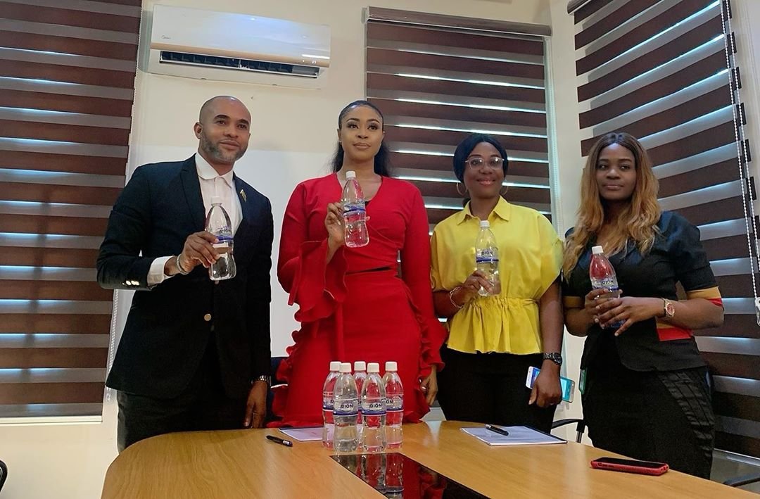 netgists's tweet photo. Happy Birthday to Nollywood Actress, Mimi Orjiekwe.

The film maker also signed a deal with DION WATER as their brand Ambassador. https://t.co/acfUwcaWuJ