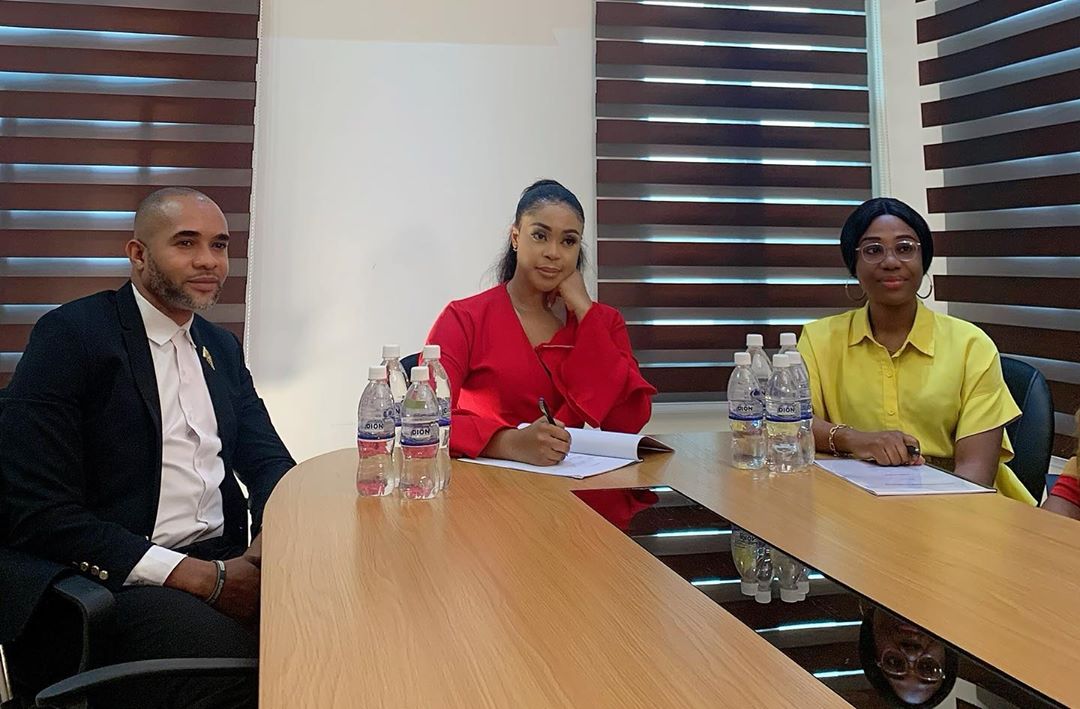 netgists's tweet photo. Happy Birthday to Nollywood Actress, Mimi Orjiekwe.

The film maker also signed a deal with DION WATER as their brand Ambassador. https://t.co/acfUwcaWuJ