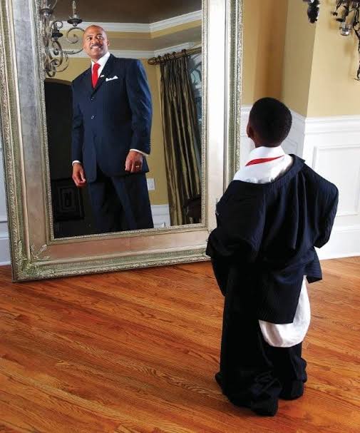 DayanMasinde's tweet photo. I hope the you of ten years ago is proud of the you that you are today. I hope the you that you are today is ready to put in the work to be the you that you want to be ten years from now. You are who you're becoming. You are the sum total of your choices

© Dayan Masinde
#purpose https://t.co/Sj0btEq8IE