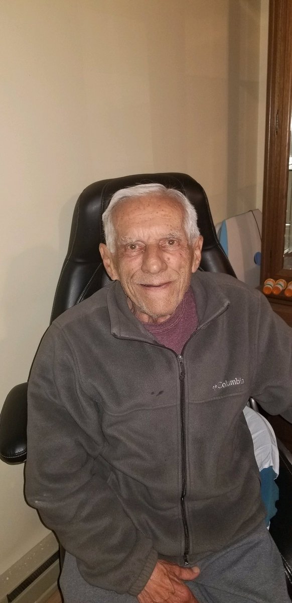 hbk_amen's tweet photo. Rip Papaw...💔 I’m so lost for words..😭you mean the world to me, you were there since the day I came onto this earth and always helped me with anything I ever needed, this is so hard to type😪 I promise I’m gonna make you proud❤️ I love you❤️ #rippapaw https://t.co/zfnByG0Pkk