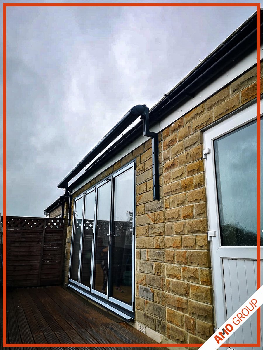A rainy morning in Skipton didn’t stop us installing a customers new sun awning. 

They required our special brackets for this installation as they didn’t have enough room above their bi-fold doors. 

amotrade.co.uk

#awning #awnings #homeimprovement #garden