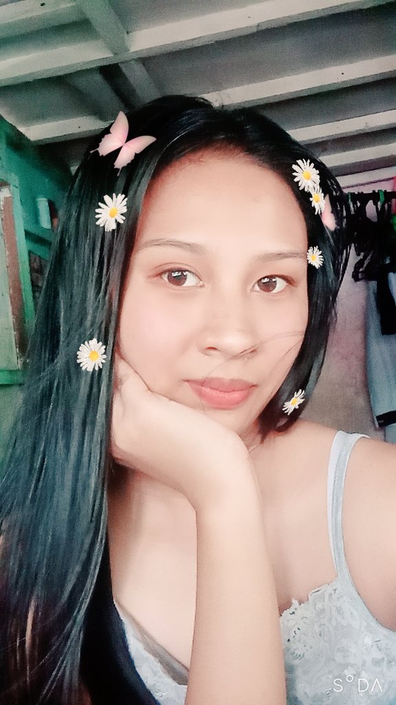 ReliastL's tweet photo. naol maganda😂😂 sa pic lng kasi yan https://t.co/JEWMrFWmle