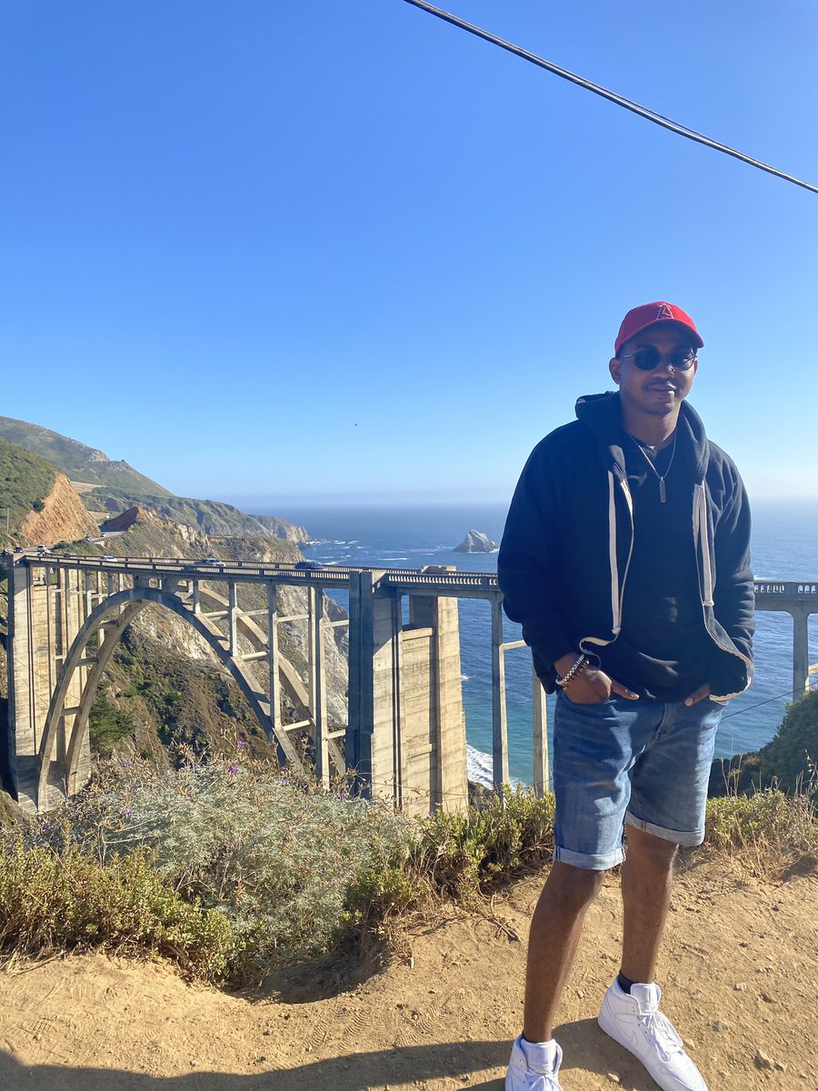 gqrain7's tweet photo. @TMobile @Tesla I would definitely redo this PCH road trip all over again. #TMobileTuesdays #contest #Tesla https://t.co/r7Zw5nvCbJ