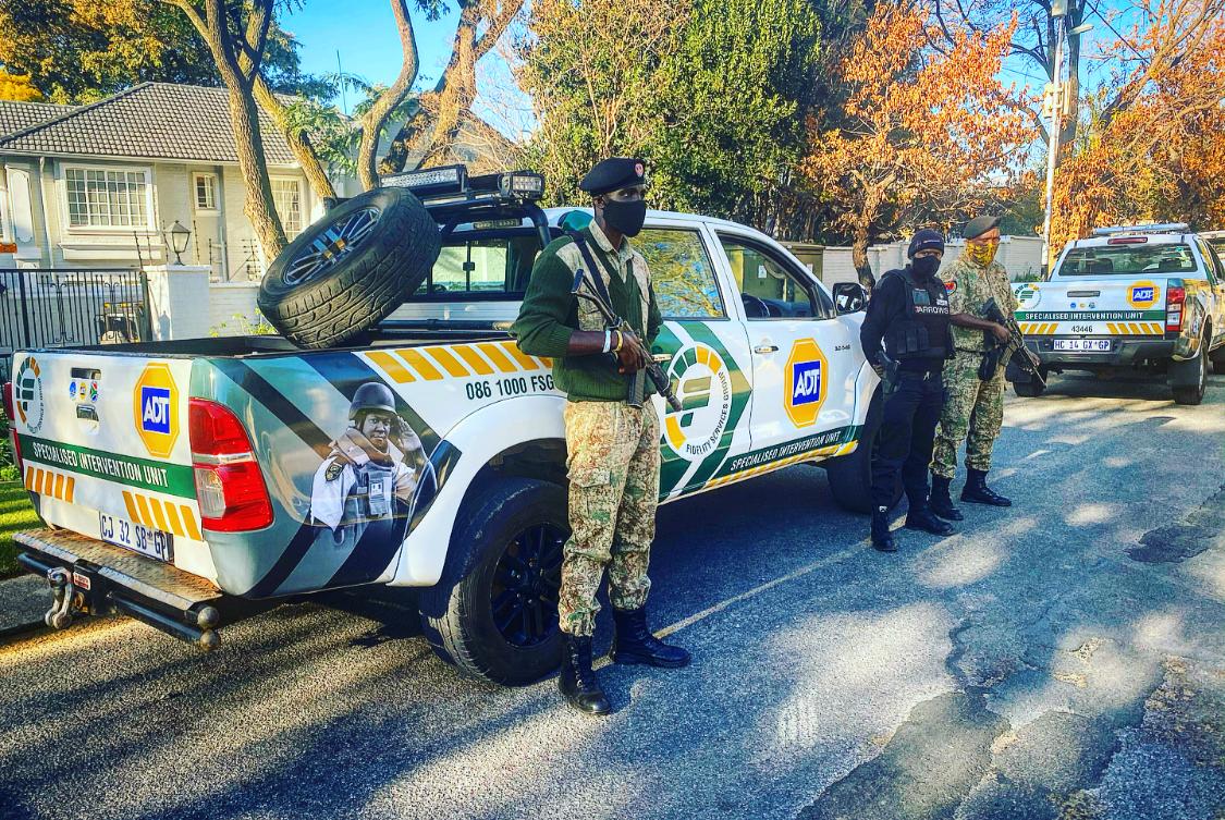 Fidelity_Secure's tweet photo. #Together we are #KeepingYouSafe. #FidelityADT and #7Arrows proactively patrolling in the northern suburbs of Johannesburg. https://t.co/DbouRp92YF