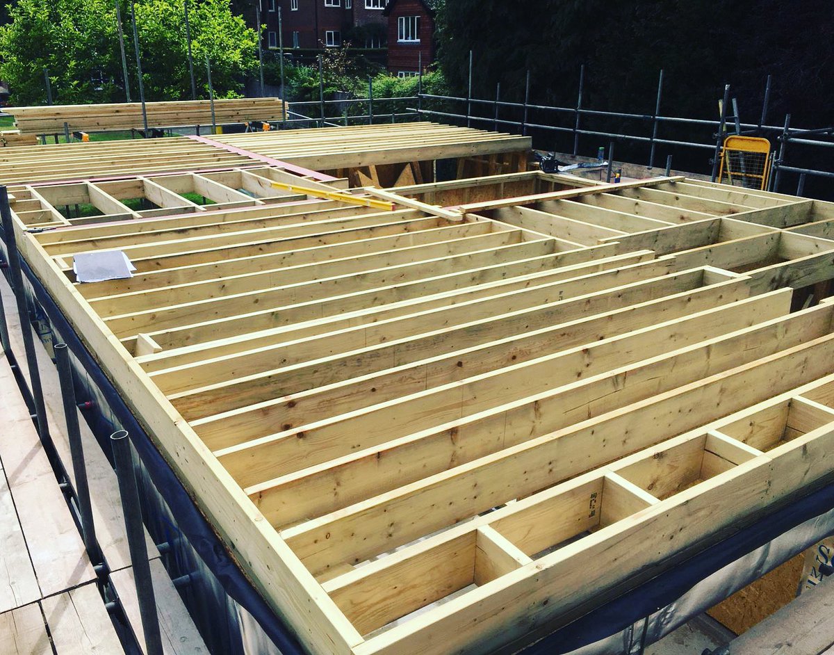 ParkgateBuilds's tweet photo. Floor joists now in at our #forestrow project - next job is the first floor panels. All on schedule for our lovely client! 

#luxuryhomes #highendhomes #property #construction #newbuild #builder #surreybuilder #southeastbuilder #happyclient #bricksandmortar https://t.co/jcHevXvHe7