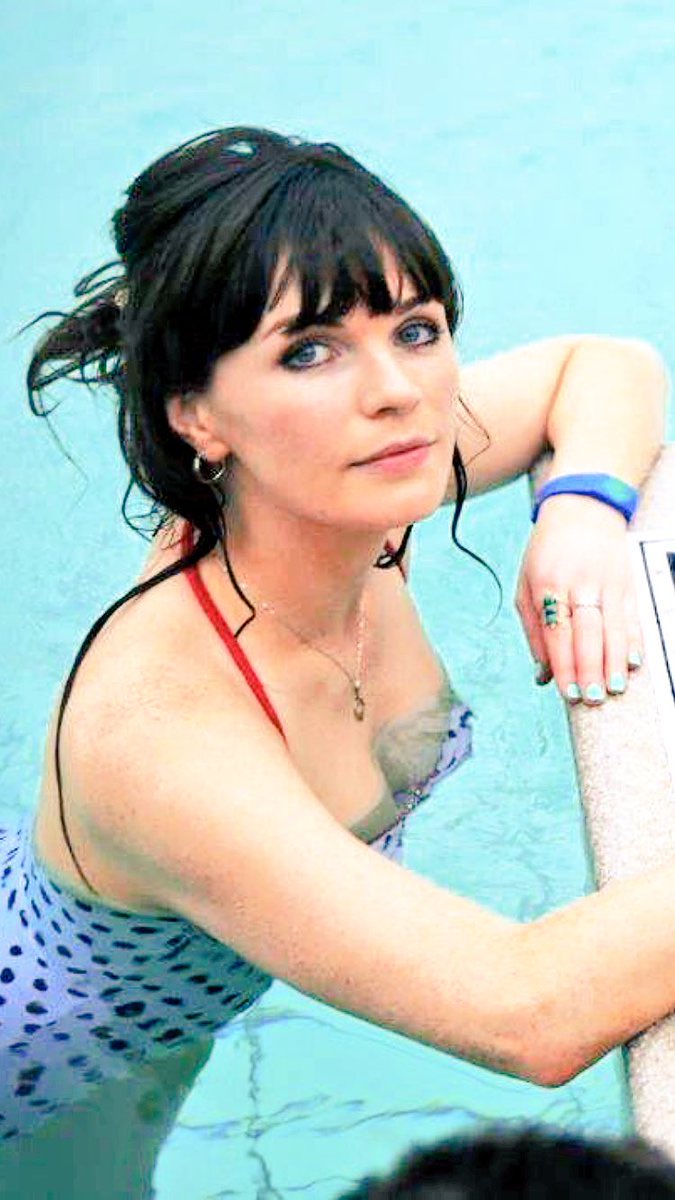 95. Aisling Bea.