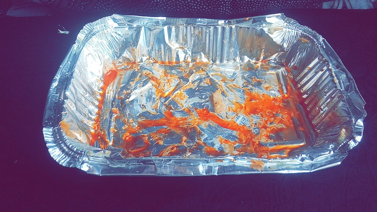 مسرحيه 😂❤️ 
<a href="/7booba_22/">Chef 7abooba👵🏼🔥.</a>
يلا اصلا حبوبه دي زوله زابطه واصليه جدا وبتعرفني فـ رسلت ليها بالرقم التاني وقلت ليها اسمي خباب واصلا اسمي محمد وغيرت اسمي ف الواتس من Twix لي بيكاتشو وبتكلم معاها وبضحك 😂😂 وصفت ليها المكان غلط وطلبت منها مكرونه بالبشاميل اسبايسي اول مره اضوقها بالطعم دي