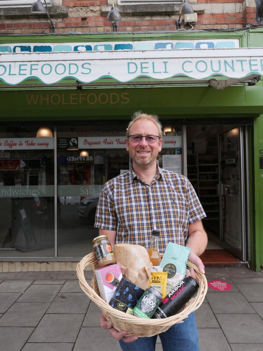 Bedminster_TT's tweet photo. #WeAreBS3 spotlight on @SouthvilleDeli! Carrying a huge range of organic, whole foods, dairy, eco cleaning supplies and a re-fill section, Southville Deli has you sorted for almost your whole grocery shop. Shop online for collection on North St here >> https://t.co/x6zrR2R7EX https://t.co/xGM5InU5YX