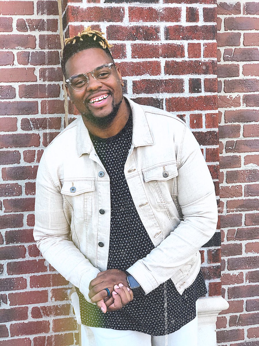 Good morning, good people! I know I don’t talk much on here but know that I love you and I’m praying for you. We are living in the crazy times and, now more than ever, WE NEED EACH OTHER! Love on someone today...you don’t know much they need it. #HaveAGreatDay #GodIsGood ✊🏾🙏🏾