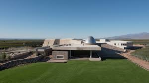 Zuccardi, la mejor y otras 3 bodegas mendocinas en el ranking global. Algunos datos extra: el factor mendocino de la segunda del ranking, de Uruguay memo.com.ar/economia/zucca…