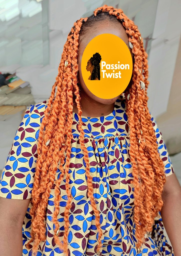 florexkengne's tweet photo. Mettez de la couleur ,dans toute cette grisaille avec #PassionTwist by #rexiacaps 
#TWIST 
PS : c'est une mèche 100% Camerounaise , handmade 💚♥️💛.
3000 fcfa le paquet . 
#consommonslocale 🙏🏾

Contact : 694206958 https://t.co/BLpc08E993