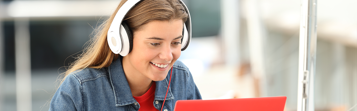 Advanced_Maths's tweet photo. We are very excited to announce that our Transition to A level #Mathematics free online course has now launched. 

This course will help #students to develop fluency in the techniques and key mathematical concepts that underpin A level Mathematics.

https://t.co/ptegQvqt3h https://t.co/DY62IsWdSK