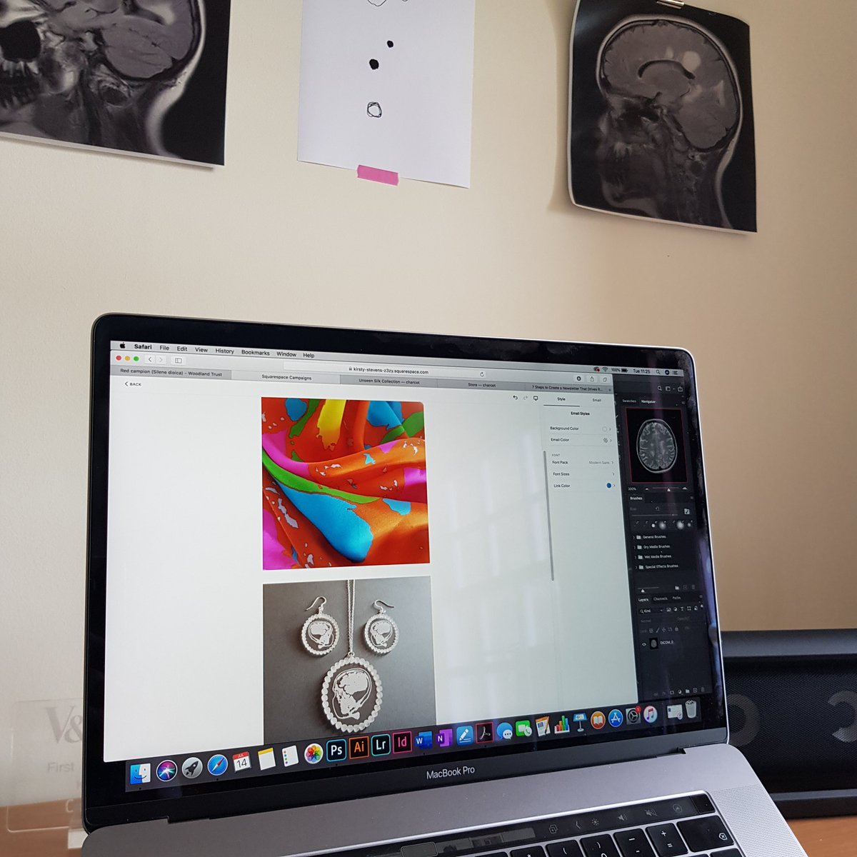 charcotstudio's tweet image. Today is a digital admin day...
You can sign up to the Charcot  newsletter @ CHARCOT.CO.UK so you don&apos;t miss out! 🧠💕 #charcotstudio #makingMSvisible #innovative #MSawareness #MS #MultipleSclerosis