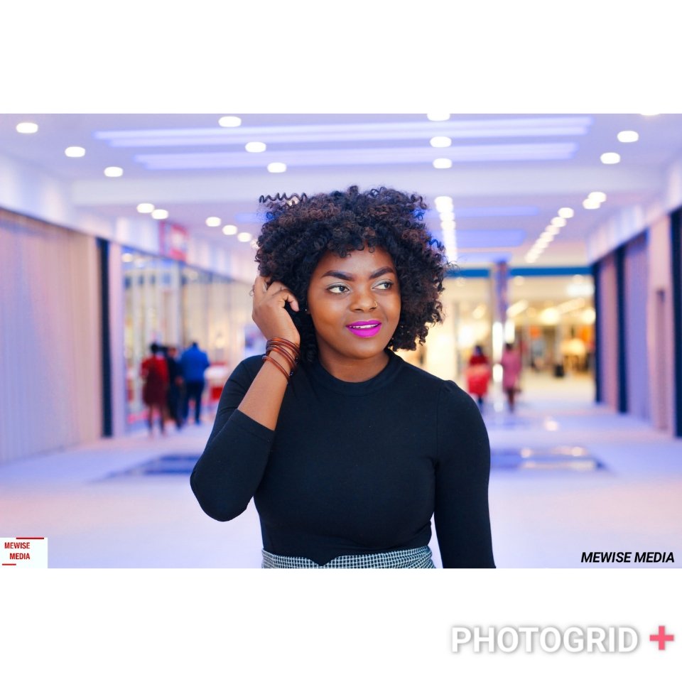 DynamicGorgeous's tweet image. If gossiping about me bring money to your table who am I to stop Your hustle🤔💁💁