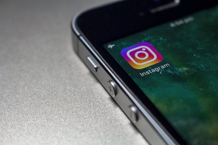 SocialMedia883's tweet photo. At the moment, Instagram is the most popular social media, having over a billion monthly users. This social network is especially popular among the younger population, and some statistics show that it’s used by 57 % of users under the age of 30. If this https://t.co/FG4CmsfIuO https://t.co/KWByWlgwus