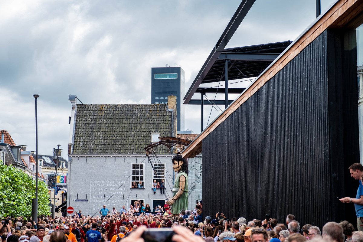 Gemeente_Lwd's tweet photo. Wil jij betrokken zijn bij de uitvoering van alle publieke evenementen in onze gemeente? Wij hebben een #vacature voor een evenementencoördinator. Solliciteren kan t/m 12-08. https://t.co/QkmoXE6fiT https://t.co/4YUKbHopTs