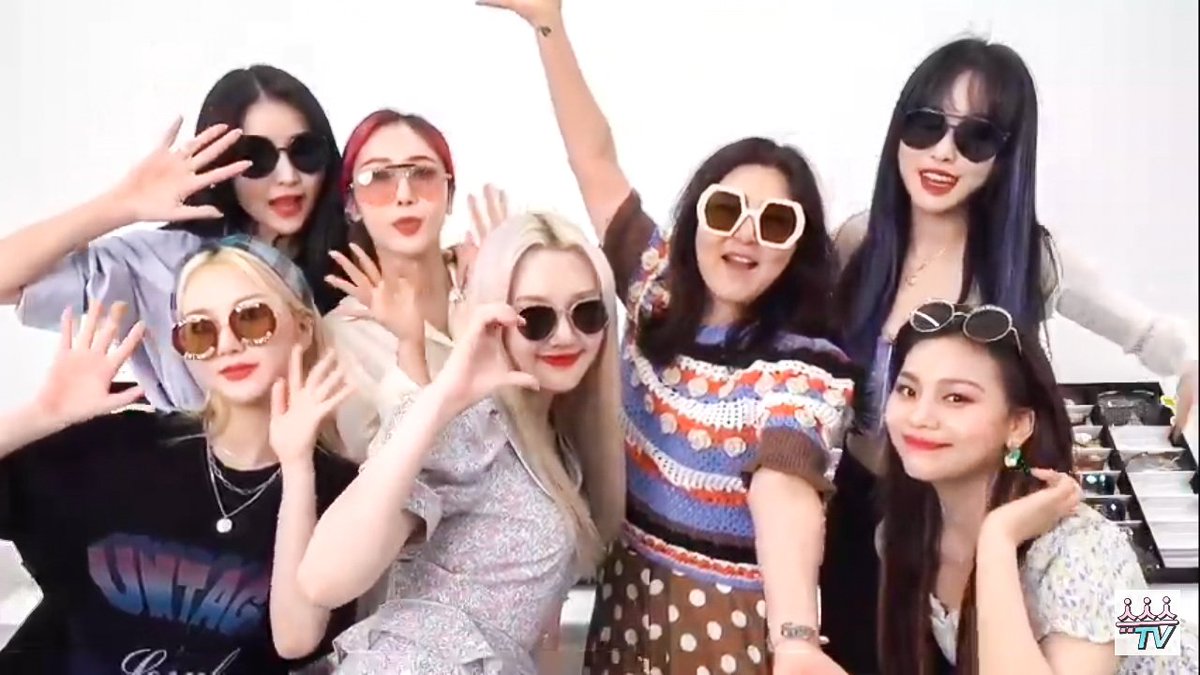 toramhanie's tweet photo. @ShopeeID AYOO DATENGIN LAGI MIN BIAR PENGEN DENGER FANCHANT EEEEAAAAA LAGIII
#ShopeeDatenginGFRIEND @GFRDofficial https://t.co/A6AfAWy7Kf