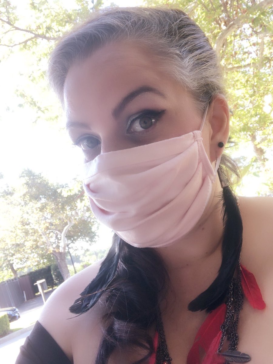 Devilyn Redd on X: This is how you dress fancy during Covid....  t.comrpcQsD9ke  X