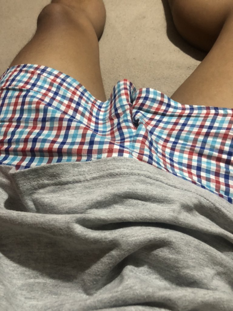 MrBoner15's tweet photo. It’s undoubtedly an incredible feeling when you leave your junk resting or hanging without the unforgiving tightness of an underwear(brief) . Leaving it just like that. 🤤
#altercebu https://t.co/wAEOfS5UqP