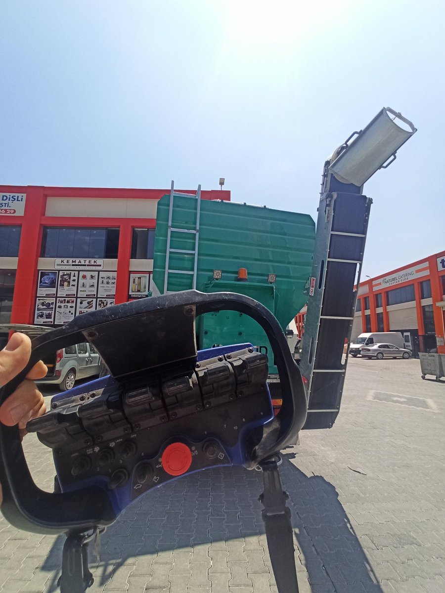 kematek's tweet photo. #Kematek Radyo Kontrol Sistemleri. 

Vinç + Mobil Beton Santrali Uygulaması.

  Diğer Kontrol Teknolojileri uygulamaları için web sitemizi inceleyebilirsiniz. 

https://t.co/X5BP6VKAo3

#Scanreco #Kematek #Vincradyokontrol #vinc #Crane #Scanrecoinaction https://t.co/U9QbyrHnnG