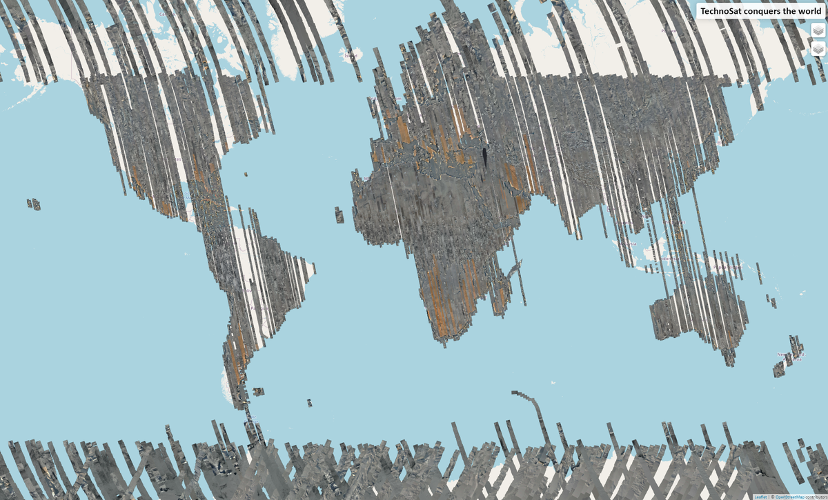 TUBspace's tweet photo. Happy anniversary, #TechnoSat!
It's been 3 years now, that #TUB's largest satellite in a decade launched into orbit.
Since then almost 100.000 images have been taken and transmitted to Earth, with a good portion of all it's land masses already covered. https://t.co/tXtBeK82Pm