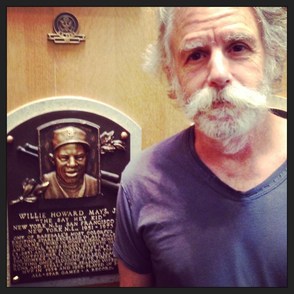 When <a href="/furthurband/">Furthur</a> played the ballpark at #Cooperstown, we were granted a tour of the <a href="/baseballhall/">National Baseball Hall of Fame and Museum ⚾</a>. <a href="/BobWeir/">Bobby Weir</a> and I went together. I took this photo of him in front of his favorite player, #WillieMays. An unforgettable day! #GratefulDead #BobWeir #Furthur #Baseball #Deadheads