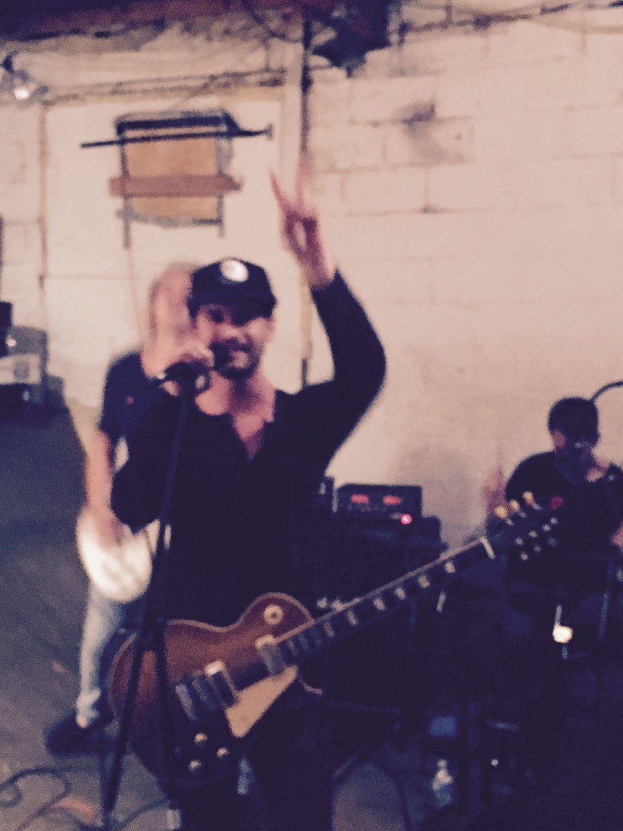 ChilRockBand's tweet photo. Major Chil throwback ◻️♦️◼️ 2016 Playing in a skate ramp at a tiny show 🤘🏼 https://t.co/RYh8EuoTQ7