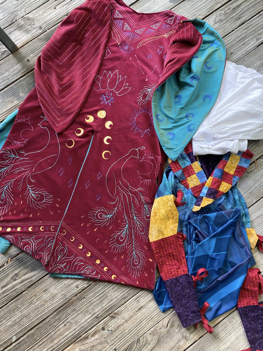 Mollymauk Tealeaf, Cosplay Auction!FULL Mollymauk costume, with 80% of proceeds to go to  @GlitsInc Bid starts at $100 USDAuction ENDS Thursday 7/16 at 12PM EST! Reply to this thread with your bid!