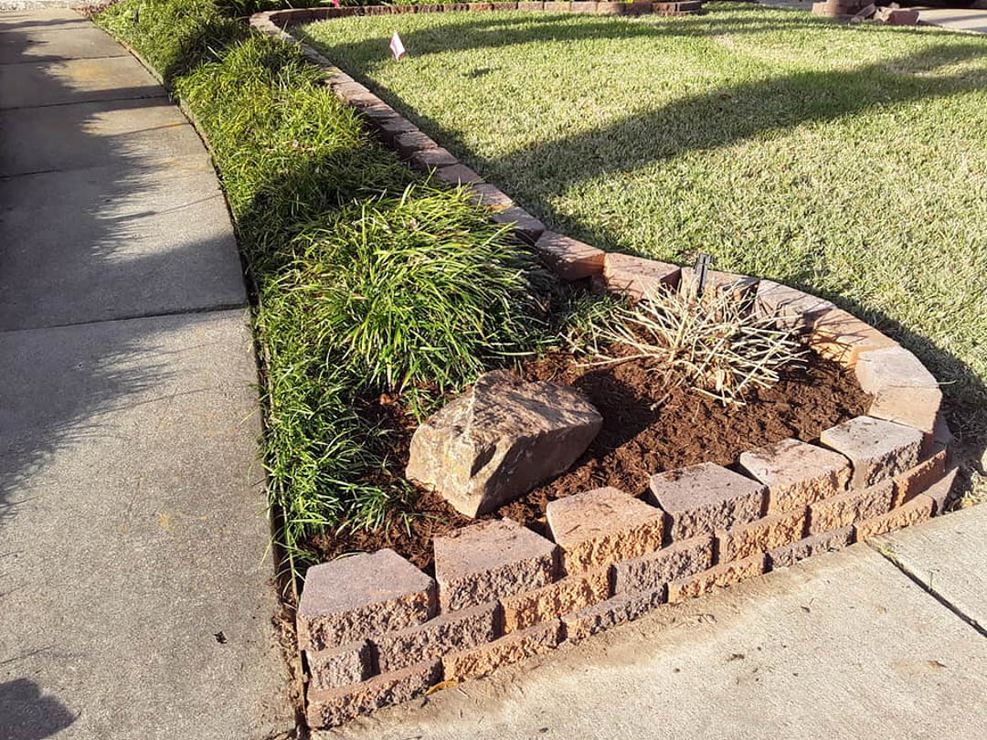 LiederLandscap1's tweet photo. We stand proud as an industry leader for Flower Bed services in the Katy area. Give us a call at (832) 637-6874 today! #FlowerBed https://t.co/QkSII8F9Zx https://t.co/QGieCWKdsl