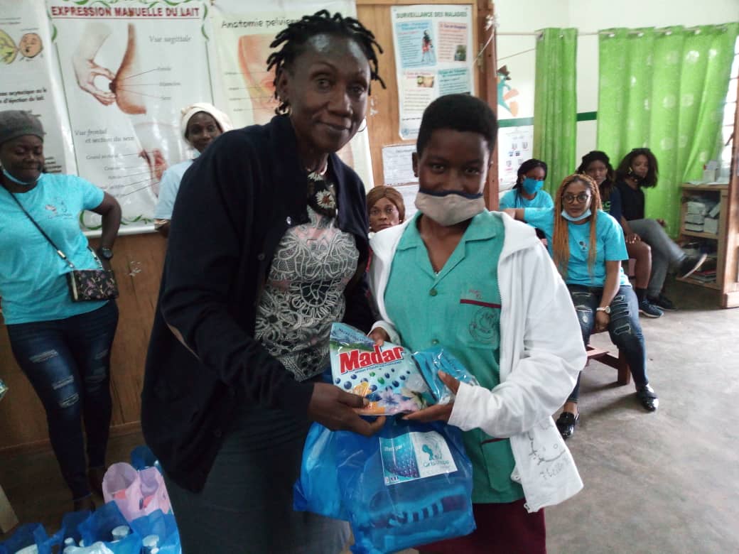 ELametoch's tweet photo. Nous l'avons fait. Apporter de l'espoir à des jeunes mamans en difficulté, avec notre association #Girlsandhope qui place la jeune femme au cœur de ses actions.
@Cyrilhanouna nous souhaitons que vous soyez notre parrain dans cette aventure s'il vous plaît
#Alwayskeephope https://t.co/atKDBl9X4L