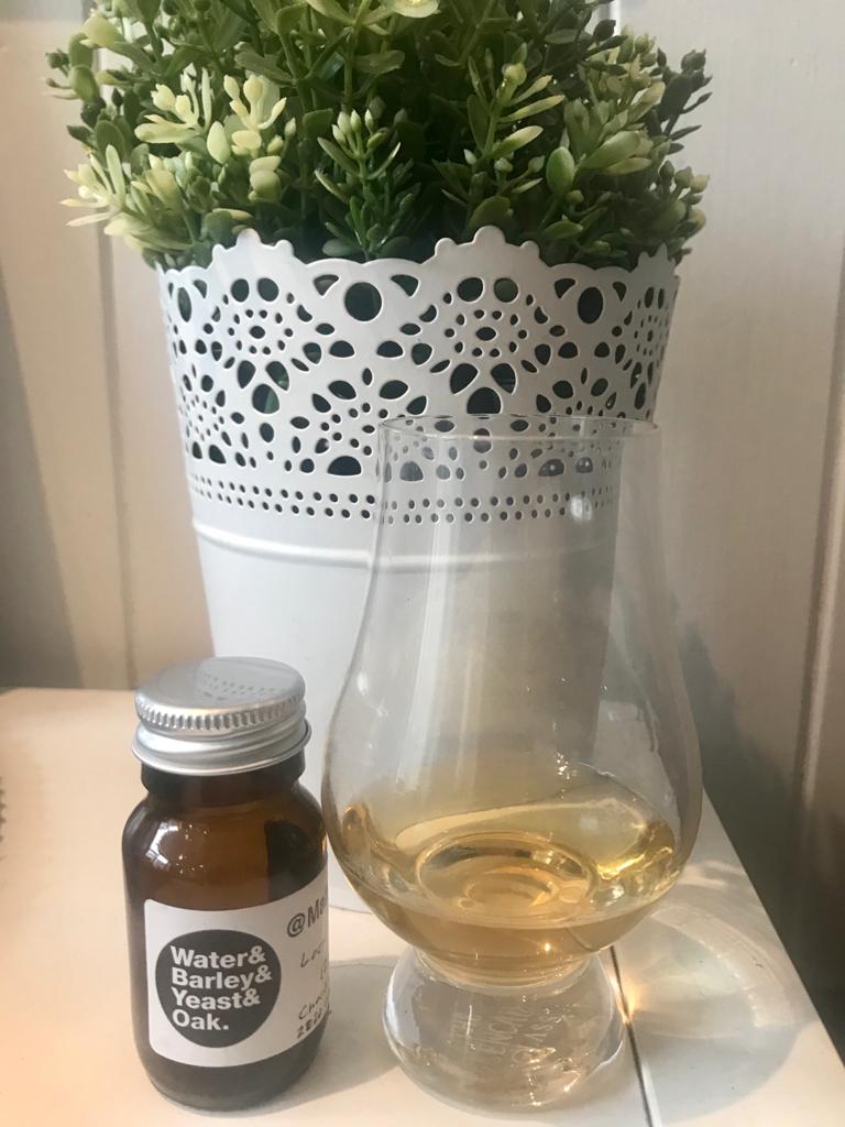 DramofWar's tweet photo. Kicking off tonight with this delightful @LochLomondMalts 2020 Open special made with chardonnay  wine yeast. Thanks to Bryan @MaltMusings for sending me the sample  #TuesdayTipple #DramSwap https://t.co/hMgehMDZpq
