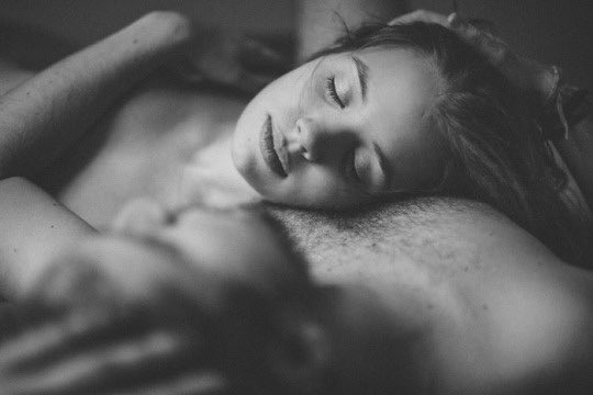 AnaisNin546's tweet photo. The intimacy of being understood... https://t.co/TI2O6km1MN