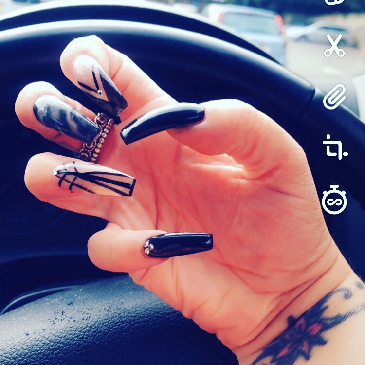 BeckiJames6's tweet photo. Nails done.....  thank you piggy number 1 #piggy #findom #humilation #nails #peterborough https://t.co/xh8sJ8fdqK