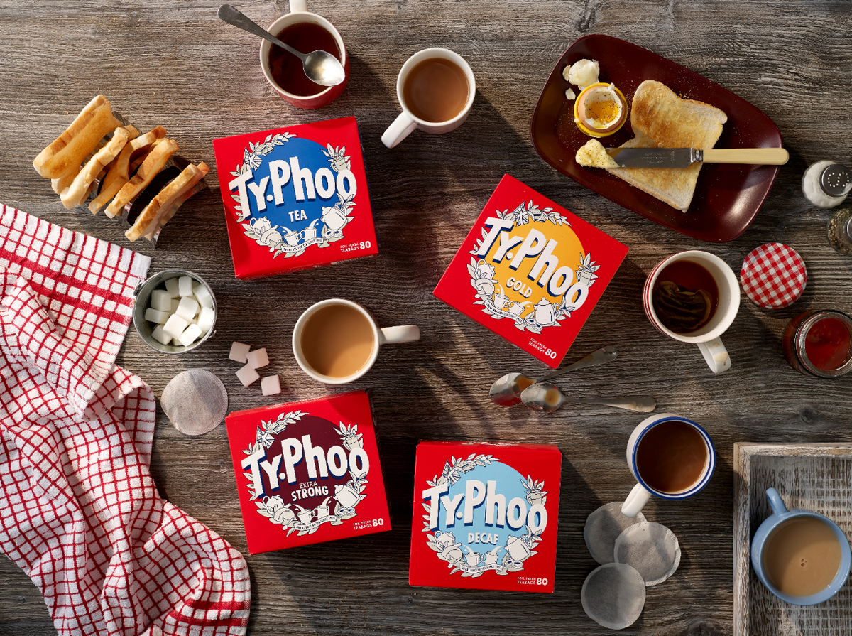 Typhoo_Tea's tweet photo. Typhoo Tea makes a lovely cuppa! You might think that we're biased, but a massive 86% of people who don't usually buy Typhoo Tea, tried it and loved it! Enjoying it more than or as much as their usual tea choice ☕️

Why don't you give us a go on your next big shop? #GetBackYourOO https://t.co/hhxpMQJcyp