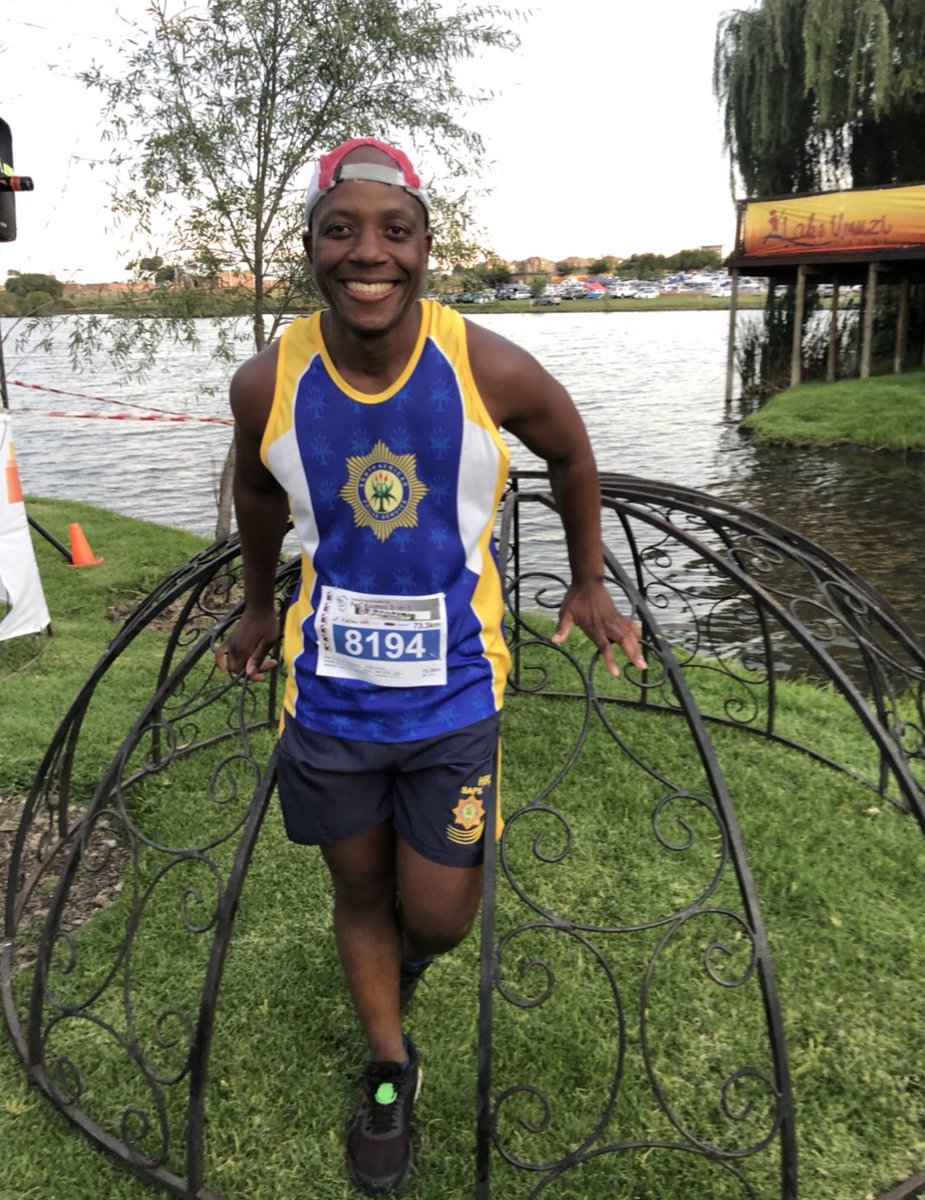 SelfieRunnerZA's tweet photo. So in love and proud to serve so much so that I even joined my employer’s running club because #FitPoliceOfficers are NB in the fight against crime https://t.co/JQJ3fNrpMr