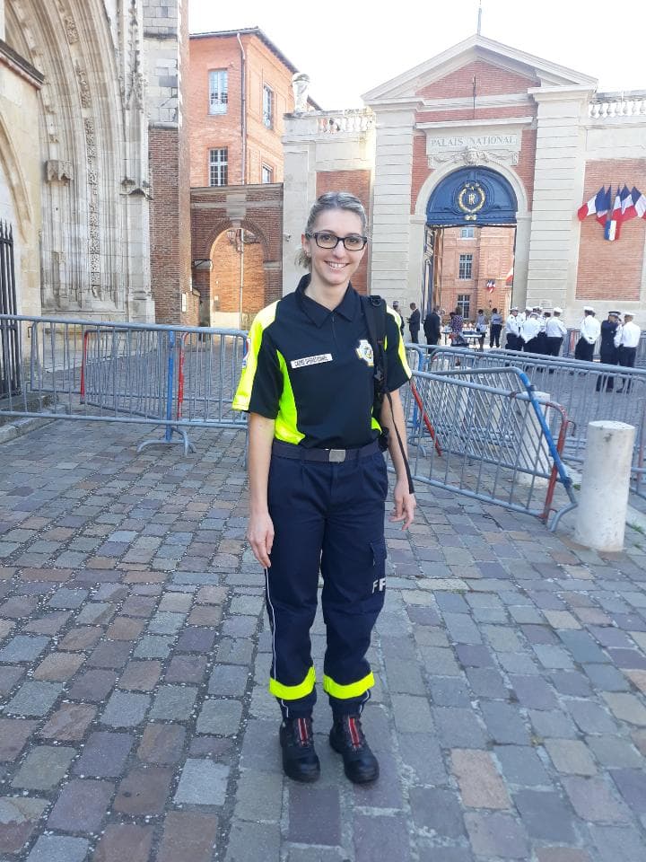 FFSS31's tweet photo. [Fête Nationale] 🇫🇷

En ce 14 Juillet, le Préfet de la région Occitanie, Préfet de la Haute-Garonne, met à l'honneur, aux côtés des personnels soignants, les Associations Agréées de Sécurité Civile (AASC) engagées dans la lutte contre le COVID-19. https://t.co/pPTveNUTqM
