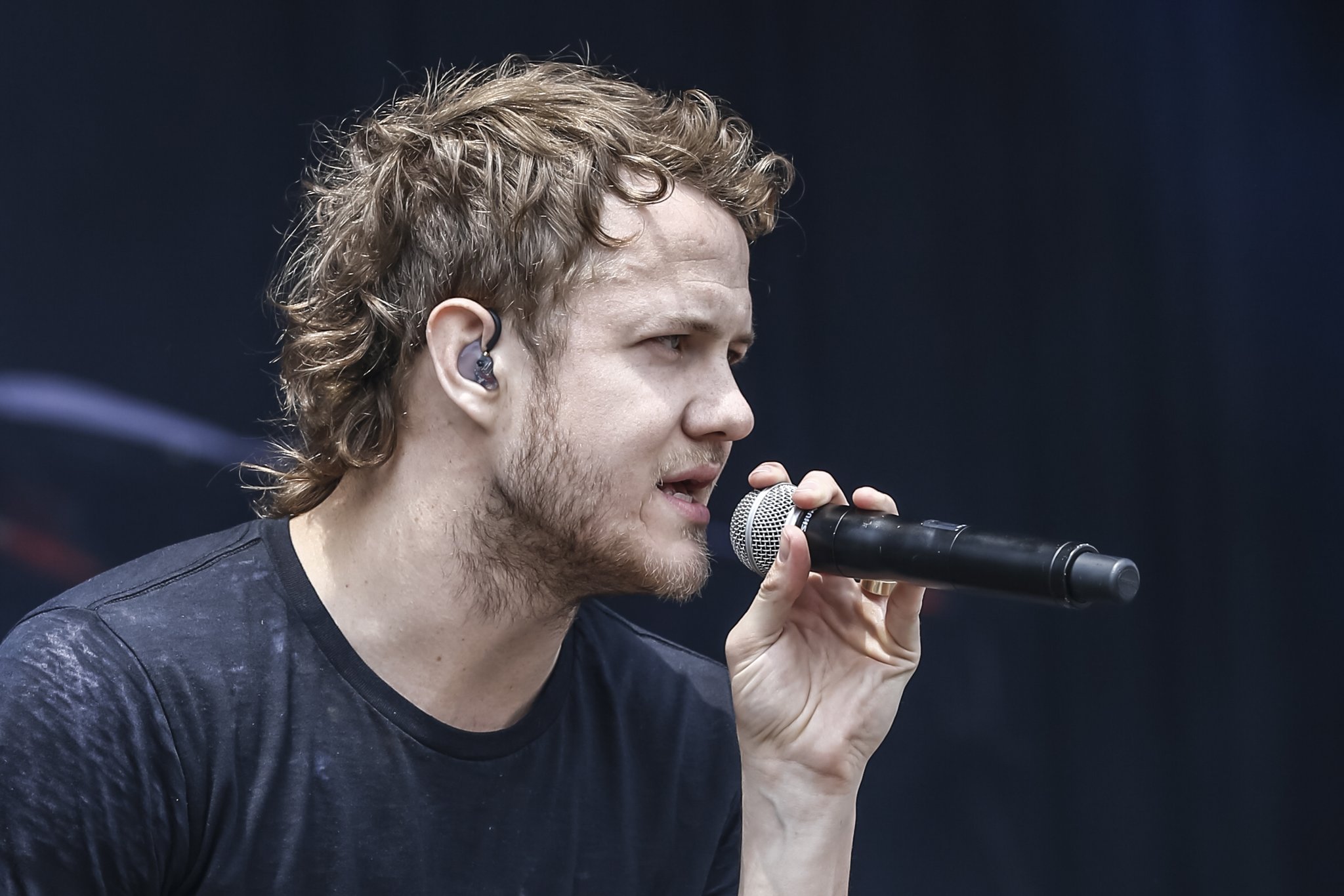 Happy 33rd Birthday to Dan Reynolds!     