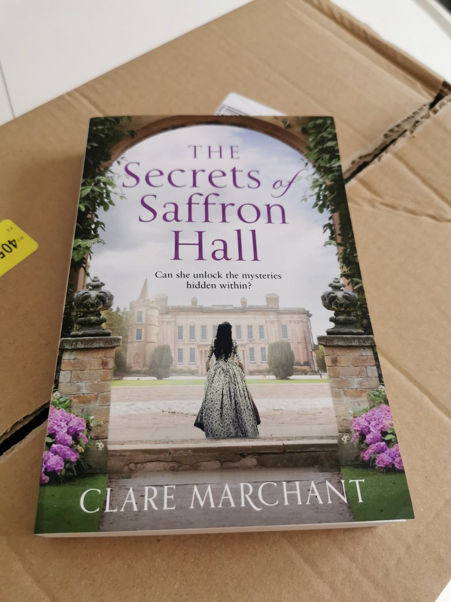 Clare Marchant Author tweet media