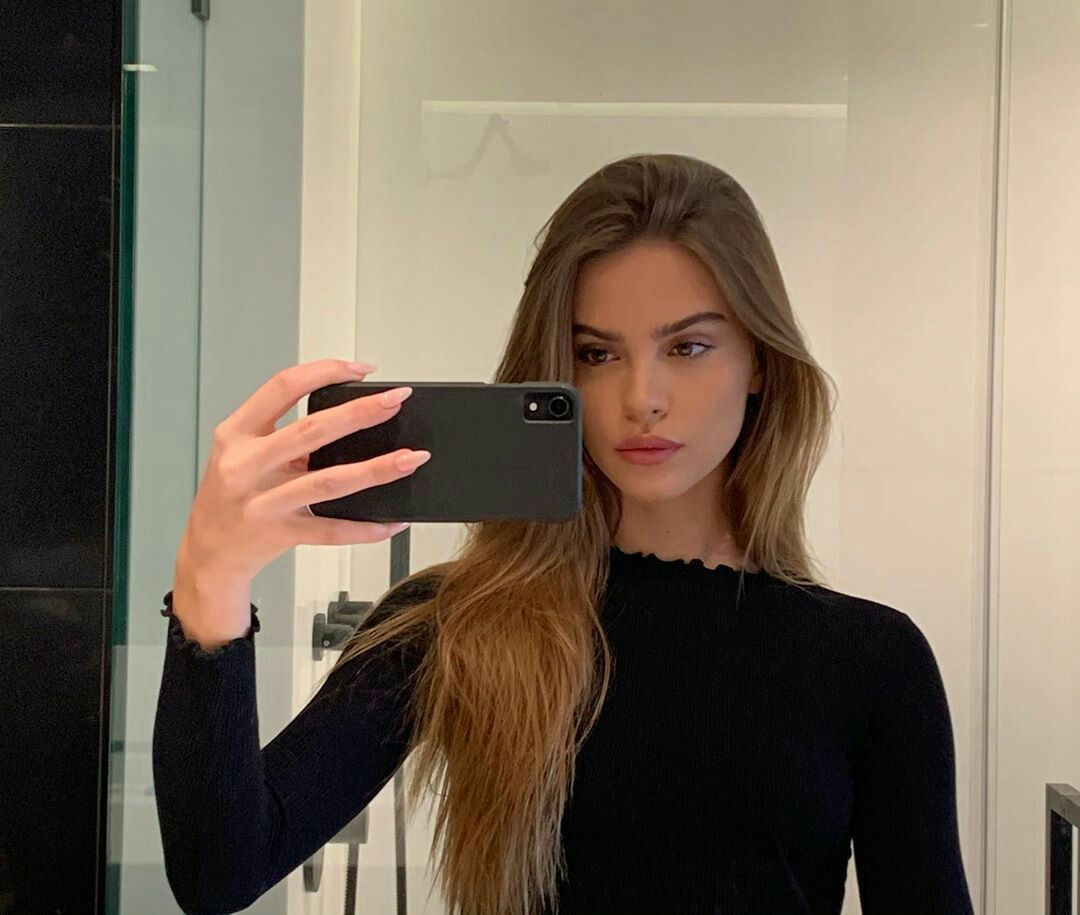 sʜᴀʀᴀ | ᴊғʙ 💫 tweet media
