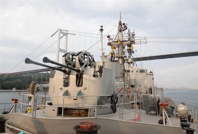 Standing NATO Maritime Group Two #SNMG2 and Standing NATO Mine Countermeasures Group Two #SNMCMG2 units entered the Black Sea for the second time this year to conduct routine operations and participate in two regional exercises. https://t.co/T571k2VNf0 https://t.co/QmjRj0Ja1Z