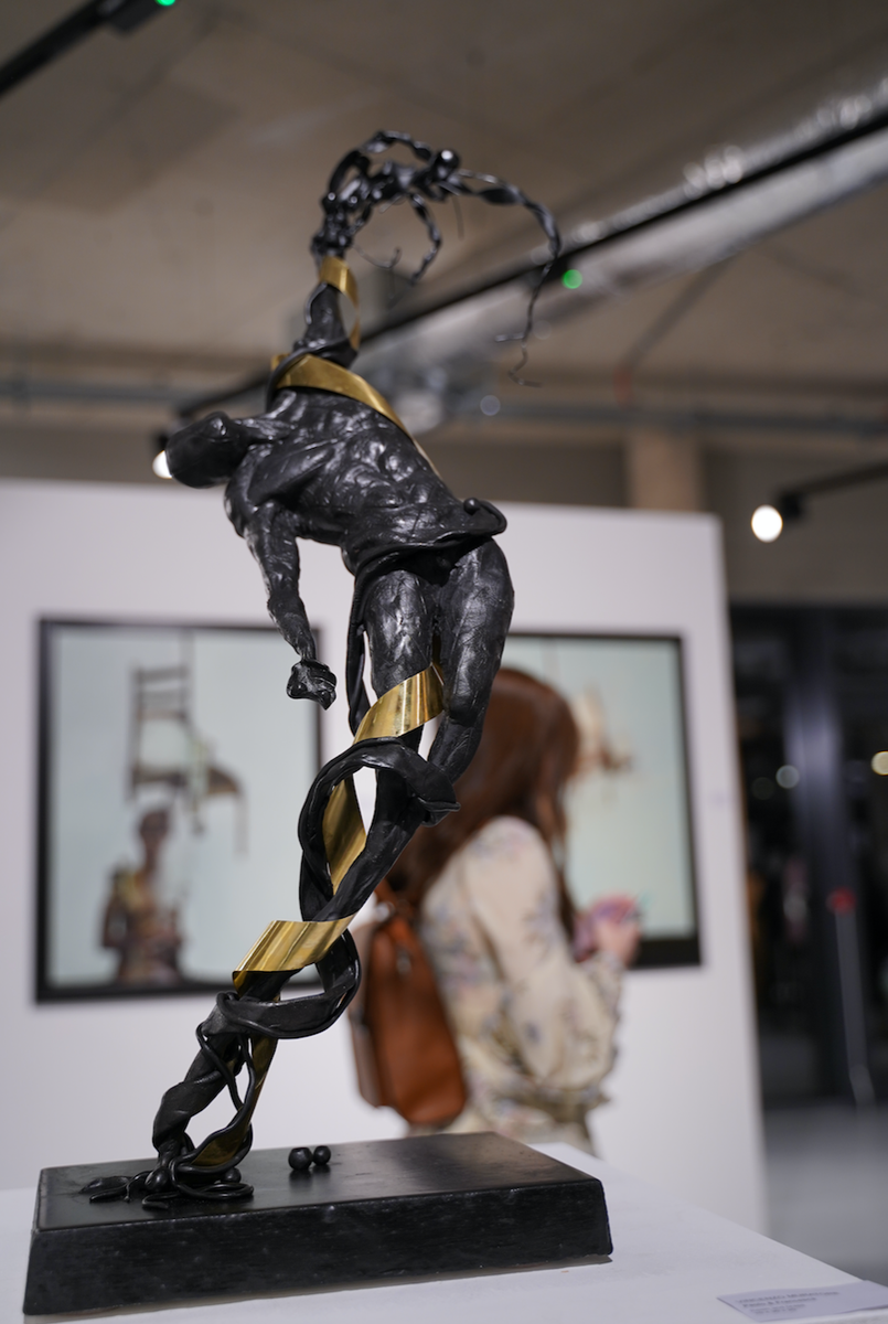 We are open this Thursday! 12-6pm!
Current exhibition: Let the grass grow beneath your feet

📌22 Hope Street, London City Island, E14 0LG
See you there! 😊
