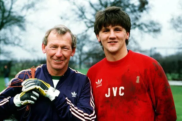 robertmdaws's tweet image. #JohnLukic The lanky Yorkshireman with the Yugoslav surname was the undisputed first choice at Highbury for five years, hastening the retirement of Pat Jennings until finding himself unceremoniously replaced by David Seaman.( Text Daily Cannon ) @touchofpowder @Wrightie7