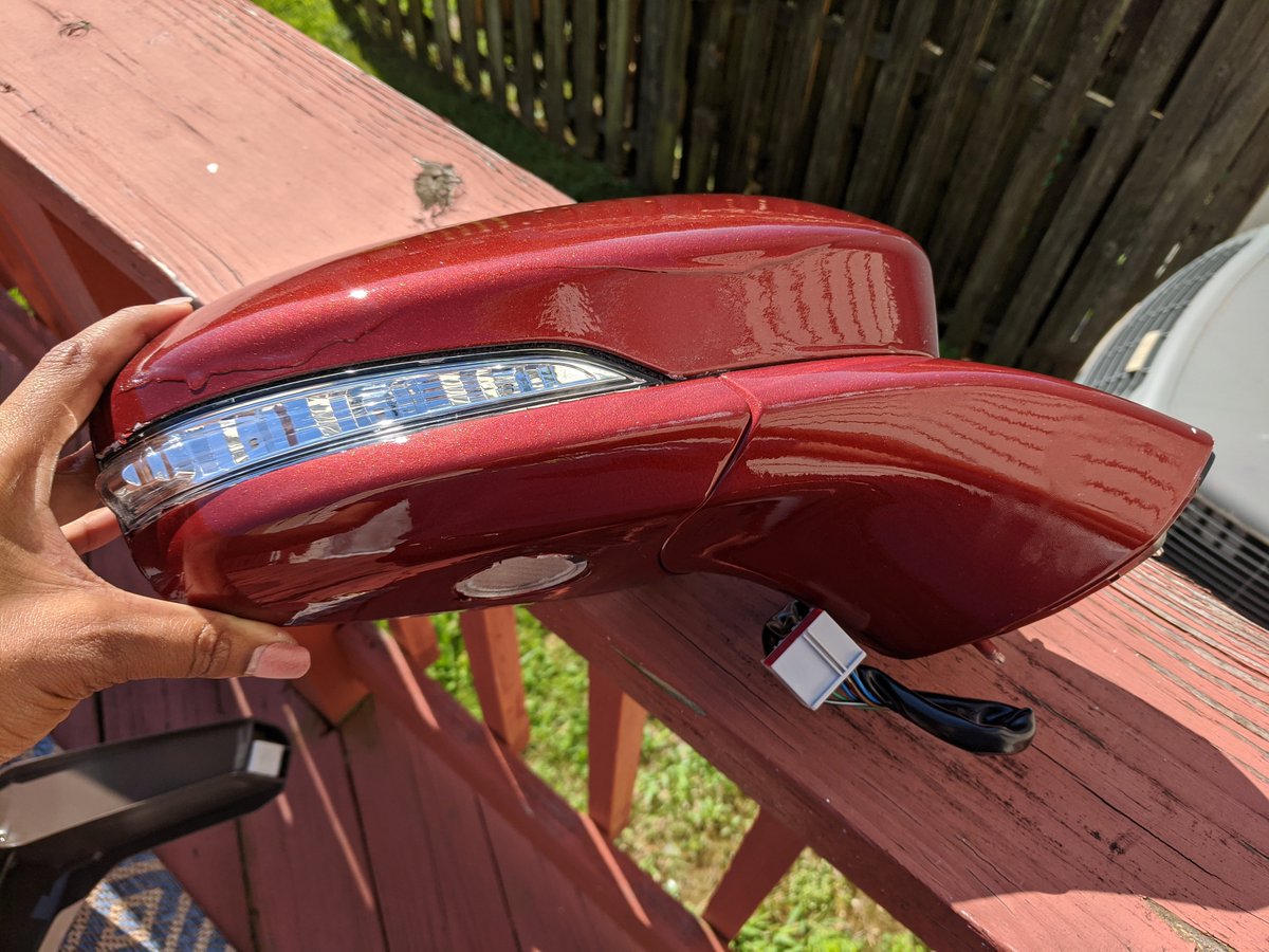 riicearonii's tweet photo. Gotta sand down some of the gloss that dripped. (Heavy handed π€¦π½ββοΈ) Overall a very fun project and saved hundreds of $$$
#fordfusion #sunsetmetallic #diy #spectralpaints #automotivetouchup https://t.co/a0mRpFueu6