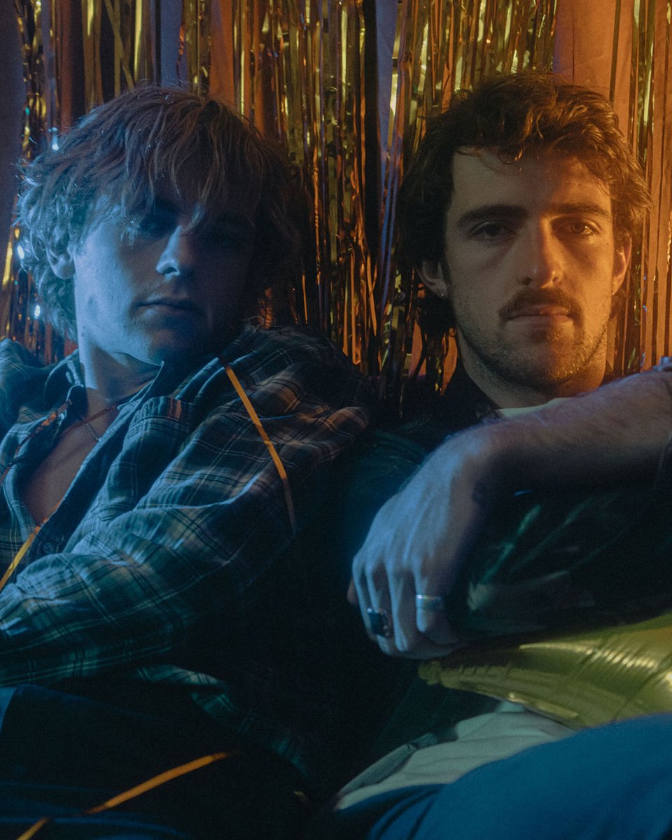 ClashMagazine's tweet photo. .@thedriverera: "Now, we have full control. The art is directly from what we think it should be like. It’s very honest to who we are..."

https://t.co/Ke221aFqVY https://t.co/f3yTT5vKri