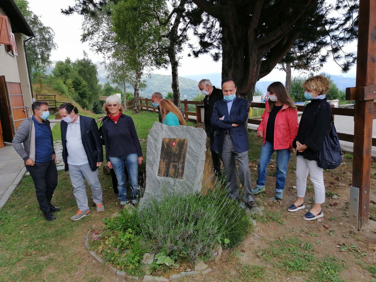 CittaMetroTO's tweet photo. #14luglio #ColdelLys riunione del progetto. #sentieriresistenti nell'ambito del #pianointegratotematico #PaCE finanziato dal programma transfrontaliero @InterregALCOTRA https://t.co/nakEWKV8Ts